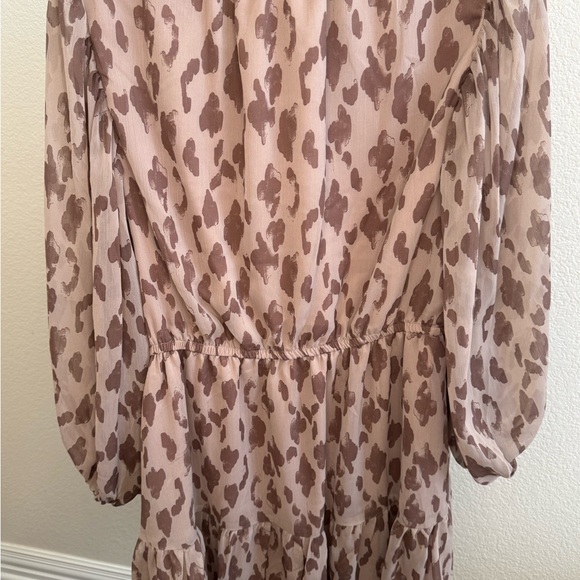 Sugarlips Taupe Patterned Long Sleeve Dress - Picture 3 of 7